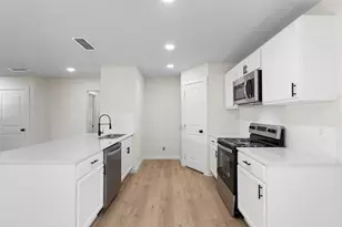 1610 SW 3rd St, Grand Prairie, TX 75051 - Photo 14