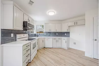 907 Yellowstone Drive, Mansfield, TX 76063 - Photo 14