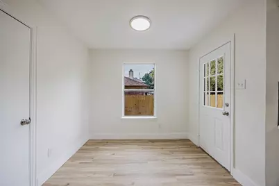 907 Yellowstone Drive, Mansfield, TX 76063 - Photo 18