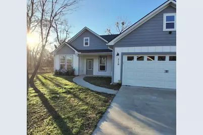 210 Calvert Street, Sulphur Springs, TX 75482 - Photo 2