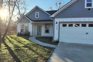 210 Calvert St, Sulphur Springs, TX 75482 - Photo 2