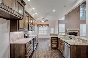 1036 Cottonbelt Dr, Saginaw, TX 76131 - Photo 12