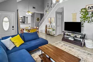 909 Plantation Dr, Lewisville, TX 75067 - Photo 4