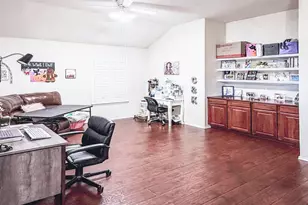 9301 Norfolk Ln, McKinney, TX 75071 - Photo 6