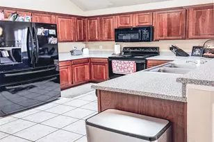 9301 Norfolk Ln, McKinney, TX 75071 - Photo 10