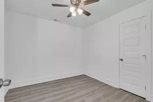 6347 Fenway St, Dallas, TX 75217 - Photo 4