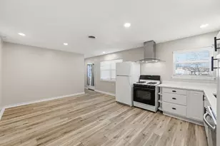 2015 Salem St, Irving, TX 75061 - Photo 4