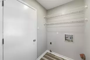 2015 Salem St, Irving, TX 75061 - Photo 16