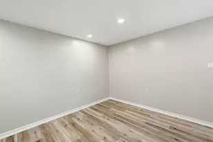 2015 Salem St, Irving, TX 75061 - Photo 8