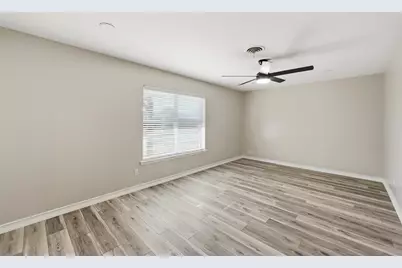 2015 Salem Street, Irving, TX 75061 - Photo 6