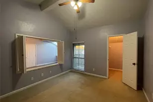 2105 Count Fleet Dr, Arlington, TX 76011 - Photo 22