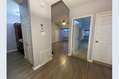 2105 Count Fleet Drive #212, Arlington, TX 76011 - Photo 6