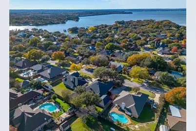 8612 Woodslane Drive, Fort Worth, TX 76179 - Photo 6