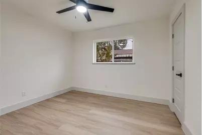 8517 Van Pelt Drive, Dallas, TX 75228 - Photo 16