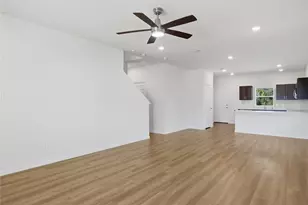 1613 Annabelle St, Cleburne, TX 76031 - Photo 4