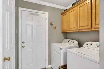 110 Memorial Drive, Gun Barrel City, TX 75156 - Photo 10