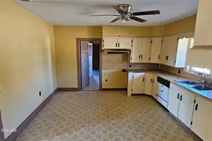 601 Main St, Lawn, TX 79530 - Photo 18