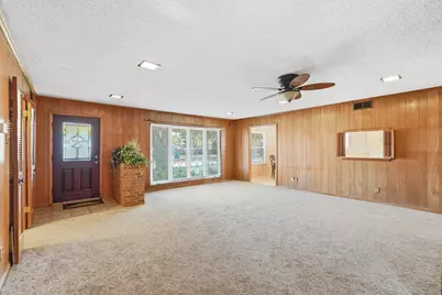 905 Daventry Drive, Garland, TX 75040 - Photo 6