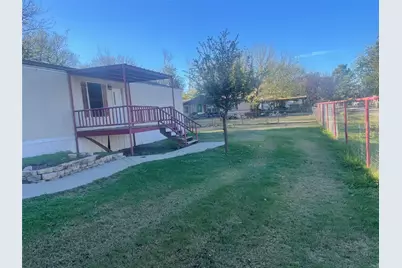 3716 Brook Valley Street, Granbury, TX 76048 - Photo 2