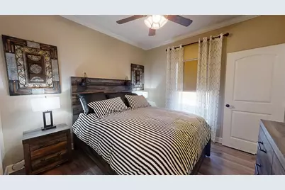 401 E Pearl Street #2204, Granbury, TX 76048 - Photo 18