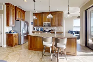 401 E Pearl St, Granbury, TX 76048 - Photo 8