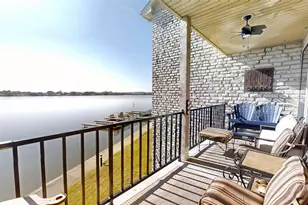 401 E Pearl St, Granbury, TX 76048 - Photo 20