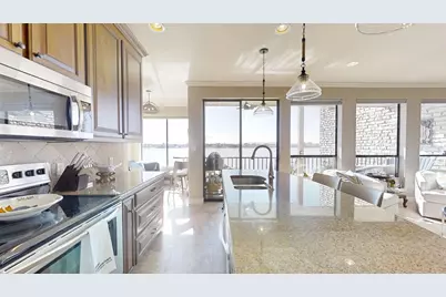 401 E Pearl Street #2204, Granbury, TX 76048 - Photo 8