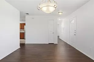 3124 Prairie Aster, Lancaster, TX 75134 - Photo 8