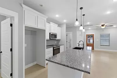 116 E Harrison Street, Denison, TX 75021 - Photo 8