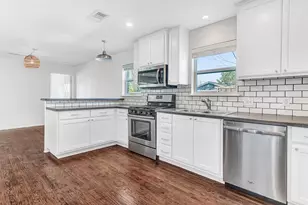 305 Renfro St, Rockwall, TX 75087 - Photo 4