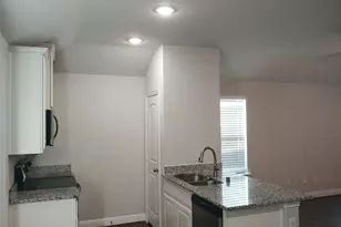 1429 Warringwood Dr, Greenville, TX 75402 - Photo 4