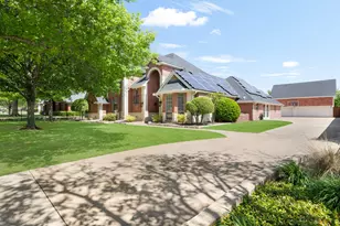 1110 McCampbell Rd, Mansfield, TX 76063 - Photo 2