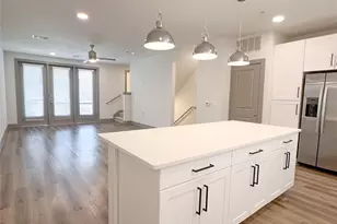 4020 McEwen Rd, Farmers Branch, TX 75244 - Photo 4