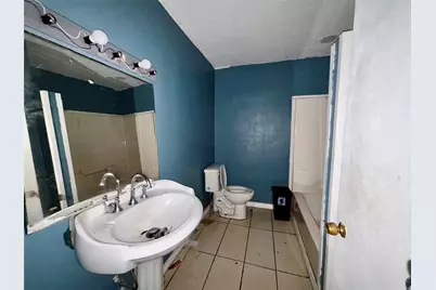 219 N Smyth Street, Mart, TX 76664 - Photo 6