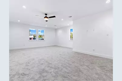 1605 Logan Street, Fort Worth, TX 76104 - Photo 10