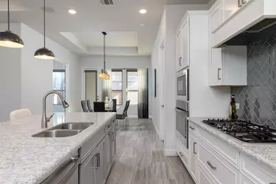 7613 Newtown, The Colony, TX 75056 - Photo 14