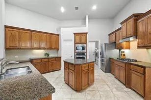 1620 Terrace Dr, Lantana, TX 76226 - Photo 8