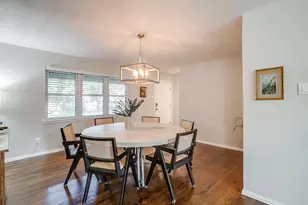 2730 Larkspur Ln, Dallas, TX 75233 - Photo 8