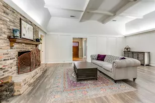 15881 Nedra Way, Dallas, TX 75248 - Photo 8