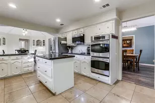 15881 Nedra Way, Dallas, TX 75248 - Photo 4