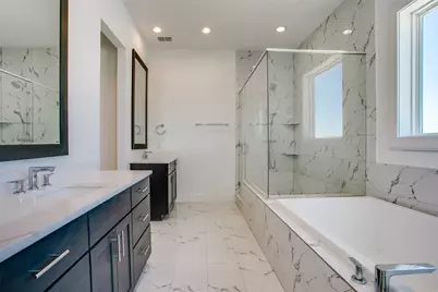 203 Carroll Street, Fort Worth, TX 76107 - Photo 8