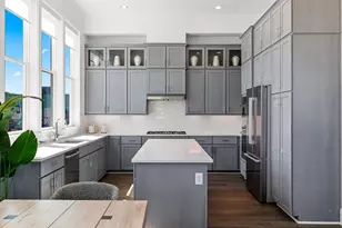 203 Carroll St, Fort Worth, TX 76107 - Photo 10