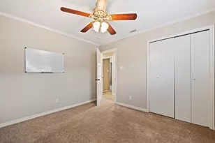 8605 Grumman Dr, Dallas, TX 75228 - Photo 26