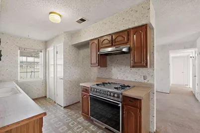 2712 Pennington Street, Irving, TX 75062 - Photo 8