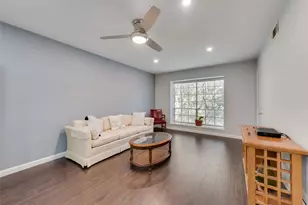 5311 Fleetwood Oaks Ave, Dallas, TX 75235 - Photo 18