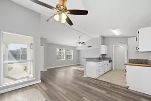 6078 Dooley Dr, The Colony, TX 75056 - Photo 6