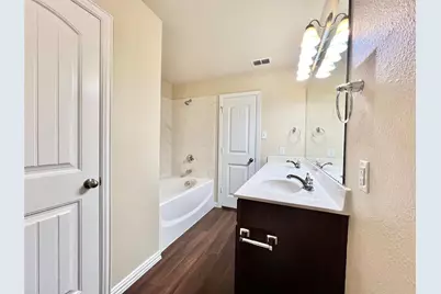 705 River Garden Drive, Fort Worth, TX 76114 - Photo 18