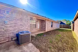 705 River Garden Dr, Fort Worth, TX 76114 - Photo 26