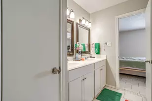 820 Ash St, Burleson, TX 76028 - Photo 18