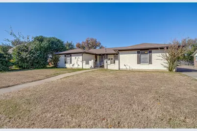 820 Ash Street, Burleson, TX 76028 - Photo 30